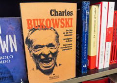 9 poemas de Charles Bukowski que revelan una cruda belleza
